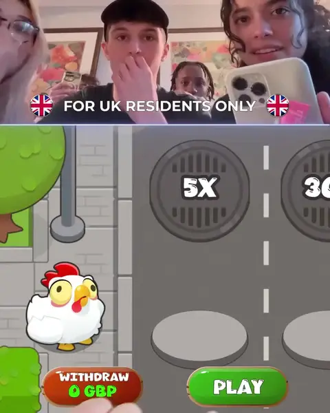 Кадр рекламы Chicken money