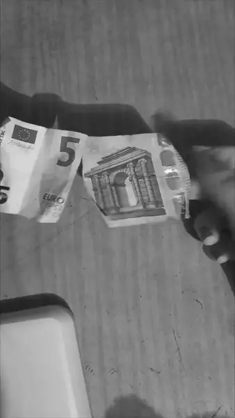 Кадр рекламы Play & Bonus