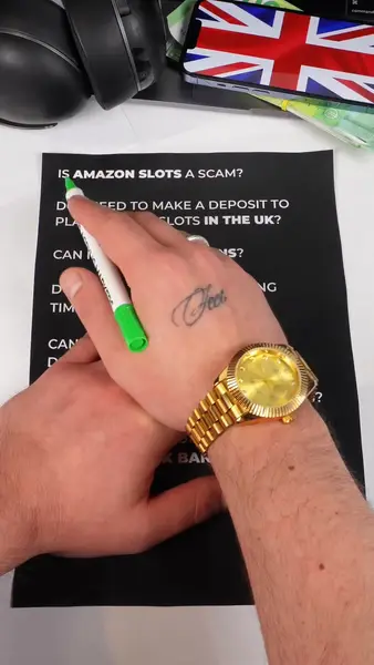 Кадр рекламы Lucky Alerts