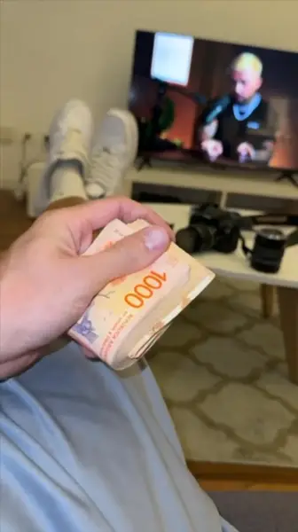 Кадр рекламы NoIimitway