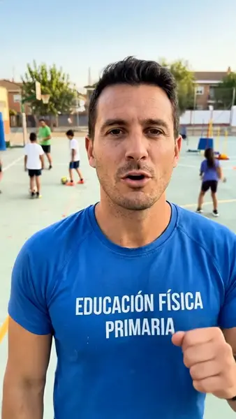 Кадр рекламы Combo Educacion