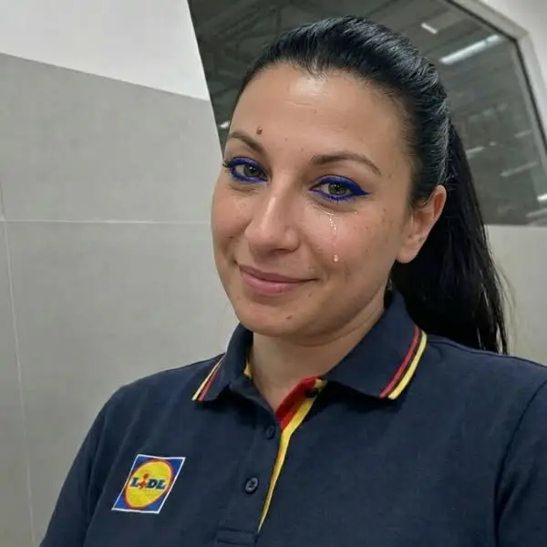 Кадр рекламы Fenia Makri