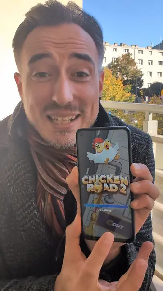Кадр рекламы Crazy Ch1cken