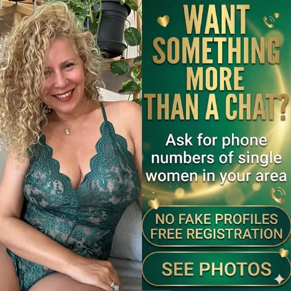 Кадр рекламы Wazeforsex