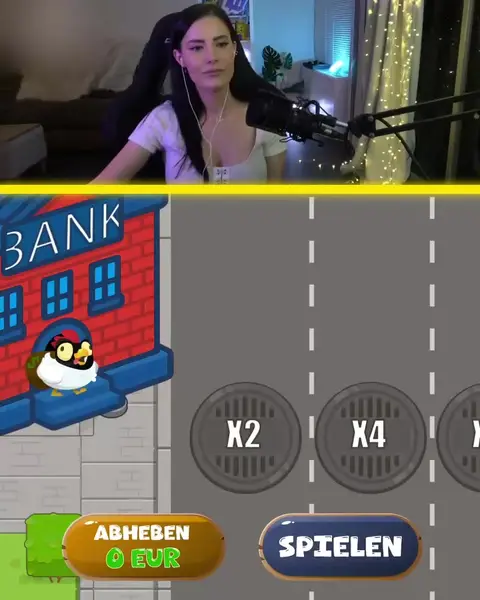 Кадр рекламы Fortune Street