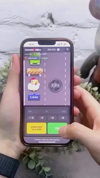 Кадр рекламы Chicken Rush Adventures