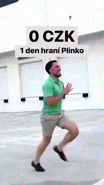 Кадр рекламы Nancy Clark