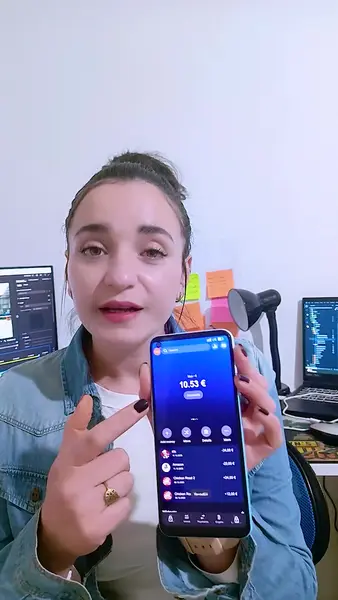Кадр рекламы Tammy Tang