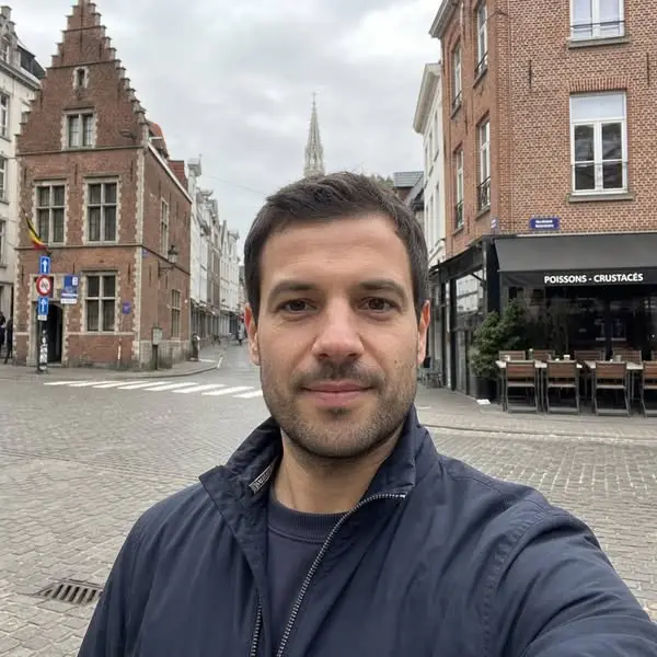 Кадр рекламы Alexandre Marchal