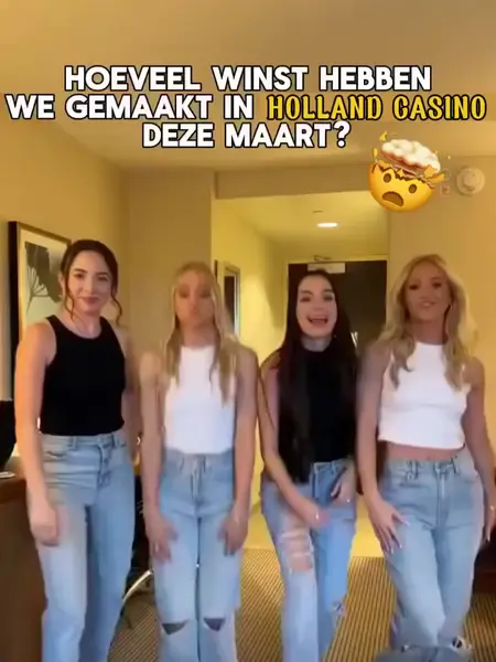 Кадр рекламы Play Online