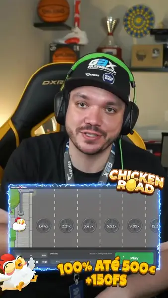 Кадр рекламы New Year Chicken 2