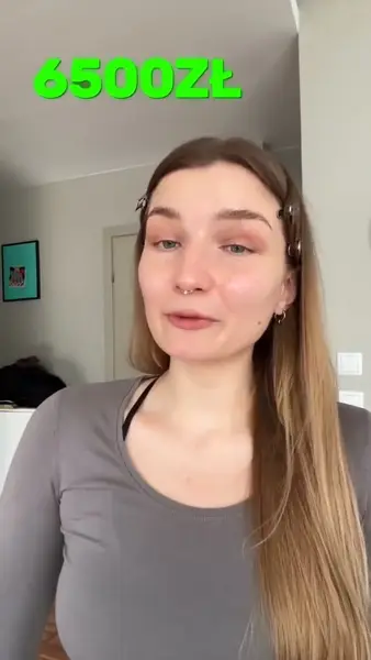 Кадр рекламы Lola Simpson
