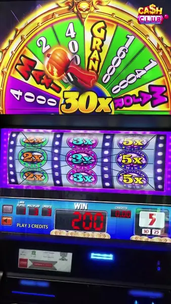 Кадр рекламы Play Online