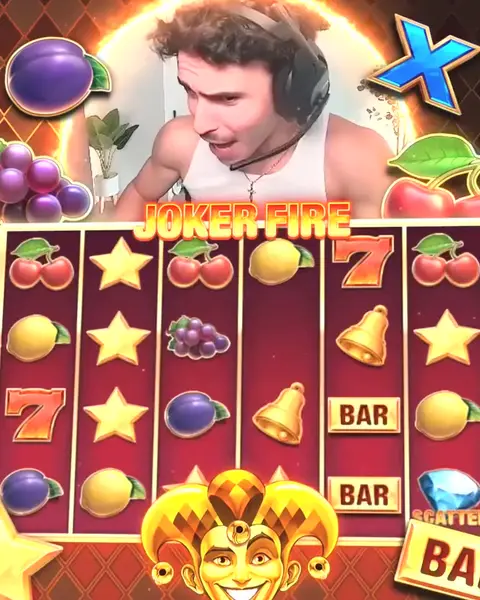 Кадр рекламы Royal Slot