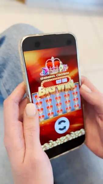 Кадр рекламы VIP 9