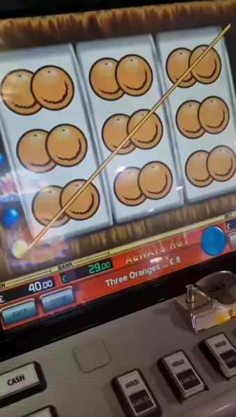 Кадр рекламы Czech Gambling