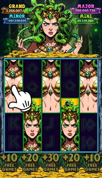 Кадр рекламы Medusa’s Madness Casino
