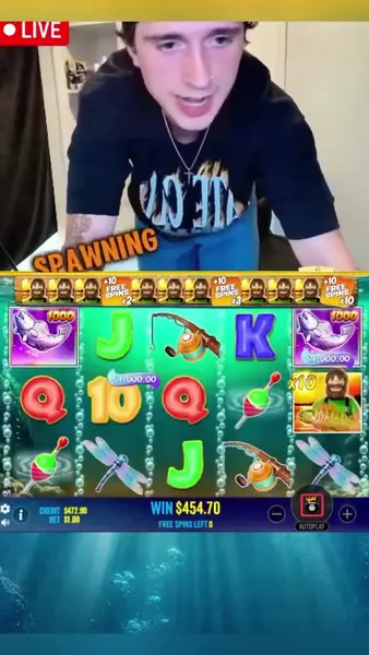 Кадр рекламы Lucky Magic