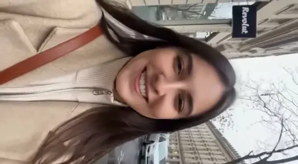 Кадр рекламы Margot Ellsworth