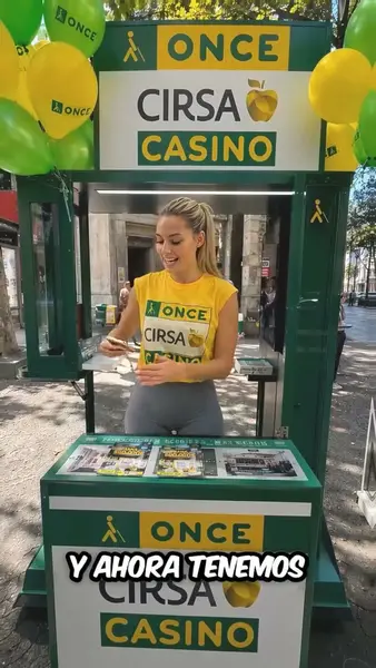 Кадр рекламы ONCE Hub