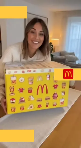 Кадр рекламы Happy Box