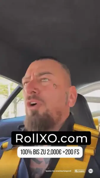 Кадр рекламы Rollxo