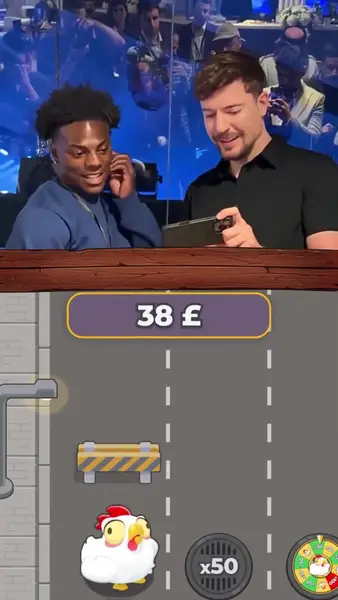 Кадр рекламы Chicken Road