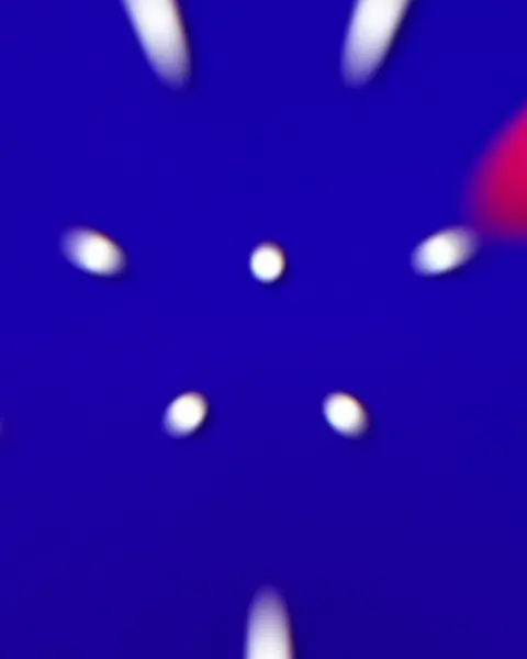 Кадр рекламы Plinko