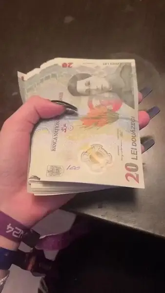 Кадр рекламы Daniel Munteanu