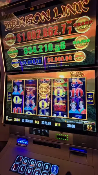 Кадр рекламы Dragon Link Casino