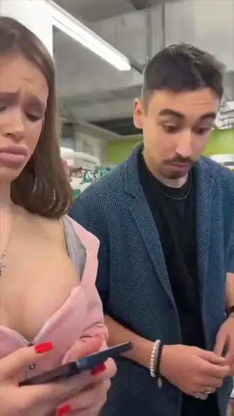 Кадр рекламы Clara Rosenfeld