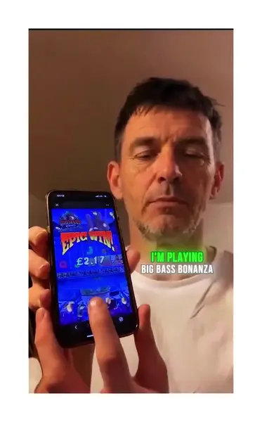 Кадр рекламы Fish Legend