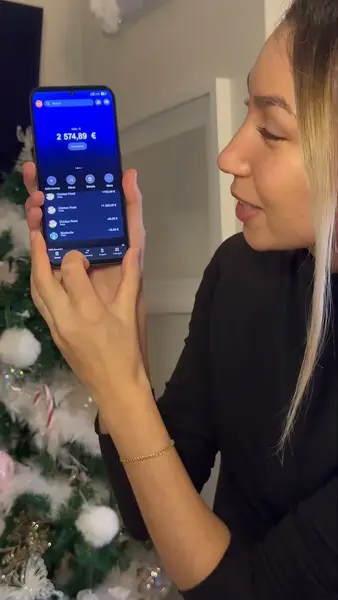 Кадр рекламы Game Flip