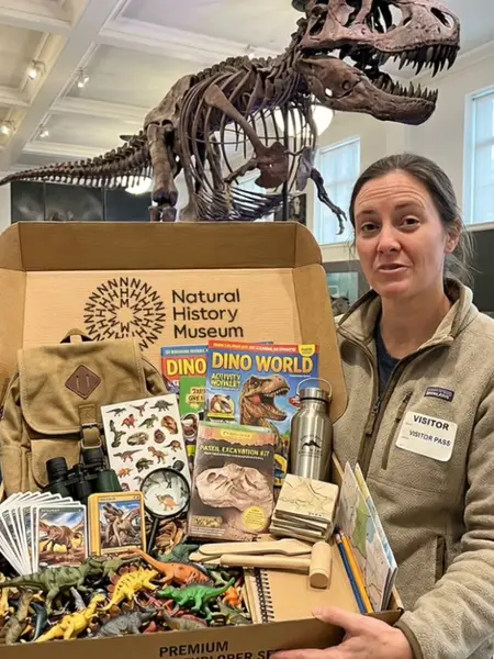 Кадр рекламы Dinosaur Discovery Museum