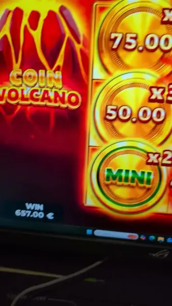 Кадр рекламы Cosmic Stakes