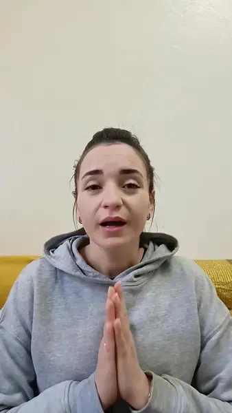Кадр рекламы Сhicken EU