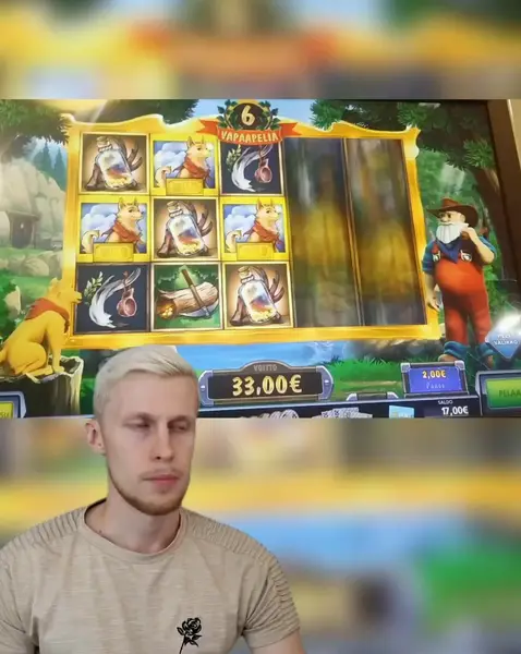 Кадр рекламы Helsinki Play
