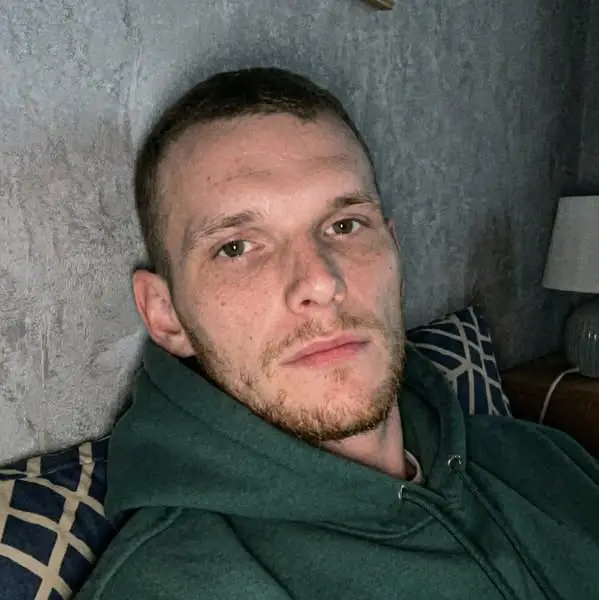Кадр рекламы James Walker