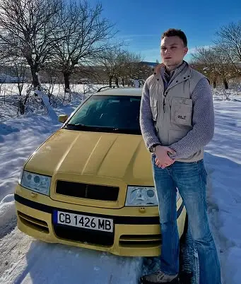 Кадр рекламы Vlad Stoica