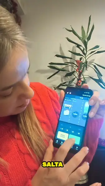 Кадр рекламы Hunter Kwiatkowski Santa