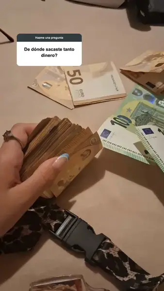 Кадр рекламы Mia Rossi