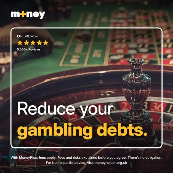 Кадр рекламы MoneyPlus