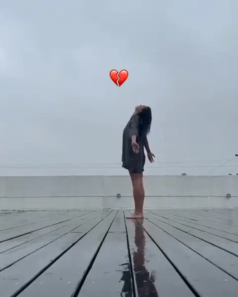 Кадр рекламы Laura Schmidt