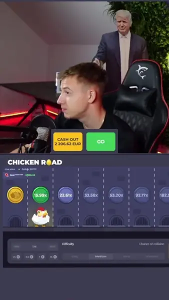 Кадр рекламы Chicken Road