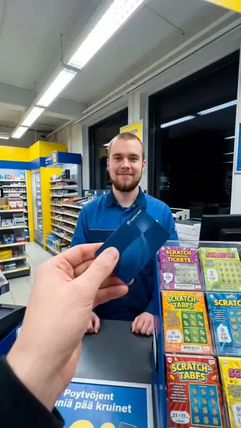 Кадр рекламы Lucky Lotto