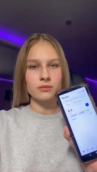 Кадр рекламы Happy 31231