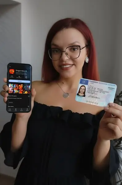 Кадр рекламы Anna Novak