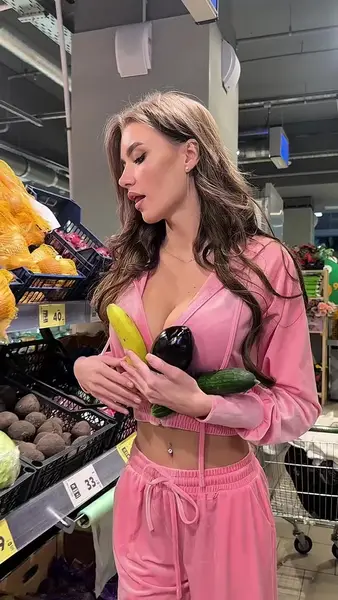 Кадр рекламы Manaay Frabizzio Myers