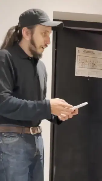 Кадр рекламы Tom Nowak