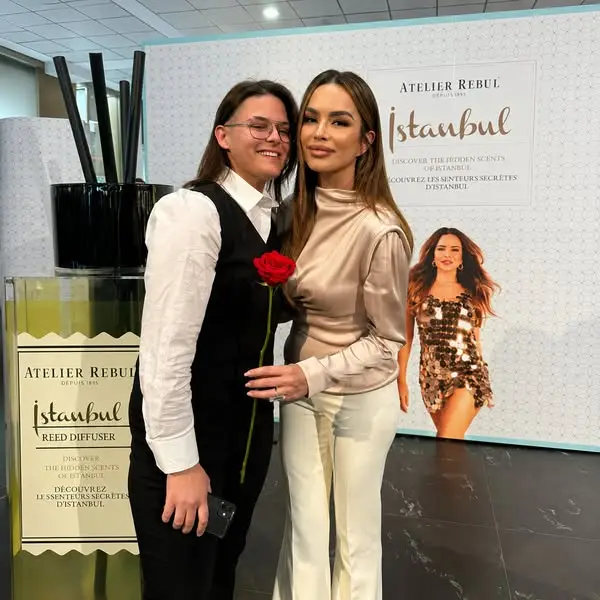 Кадр рекламы Andreea Popescu